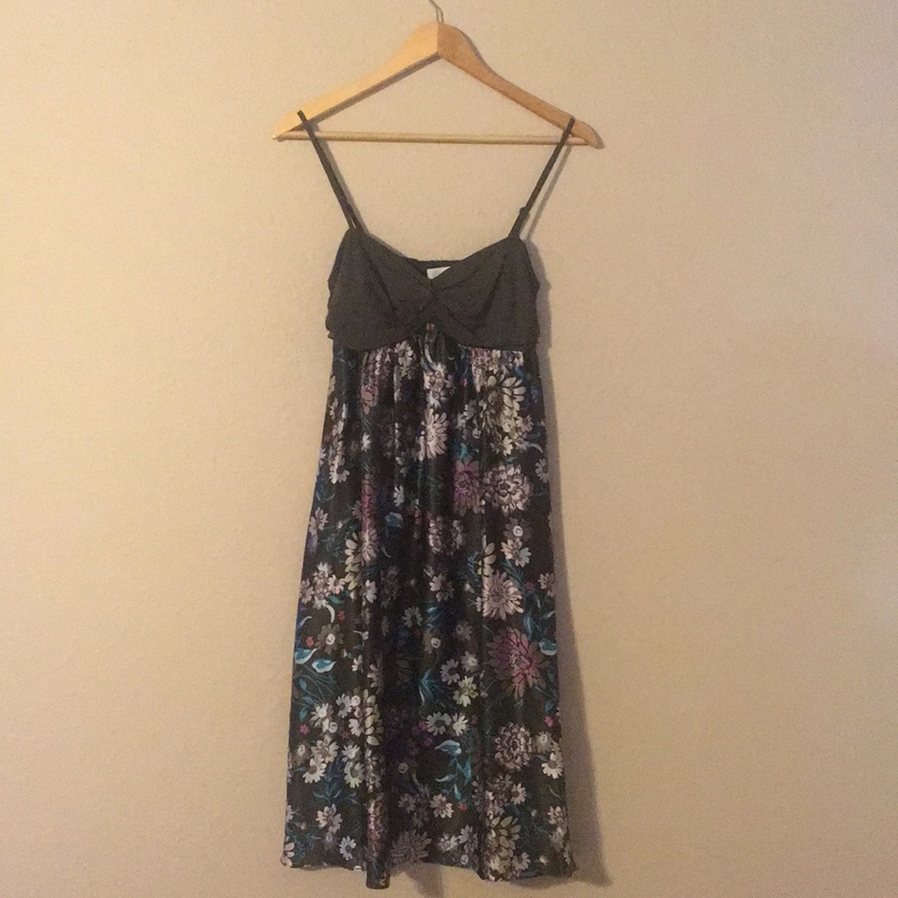 Spaghetti strap empire waist green floral dress